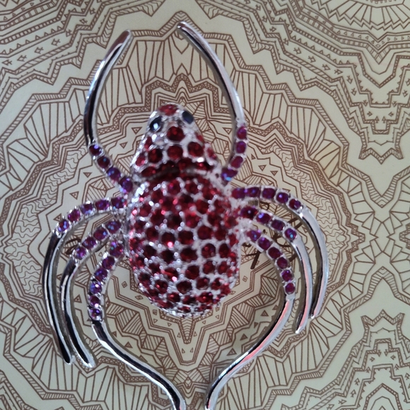 Silver and Red Rhinestone Spider Brooch - Picture 2 of 2